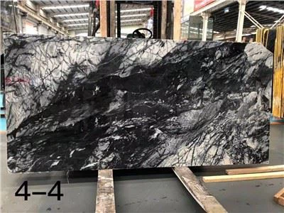 Baño de losas de mármol gris oscuro Hilton italiano